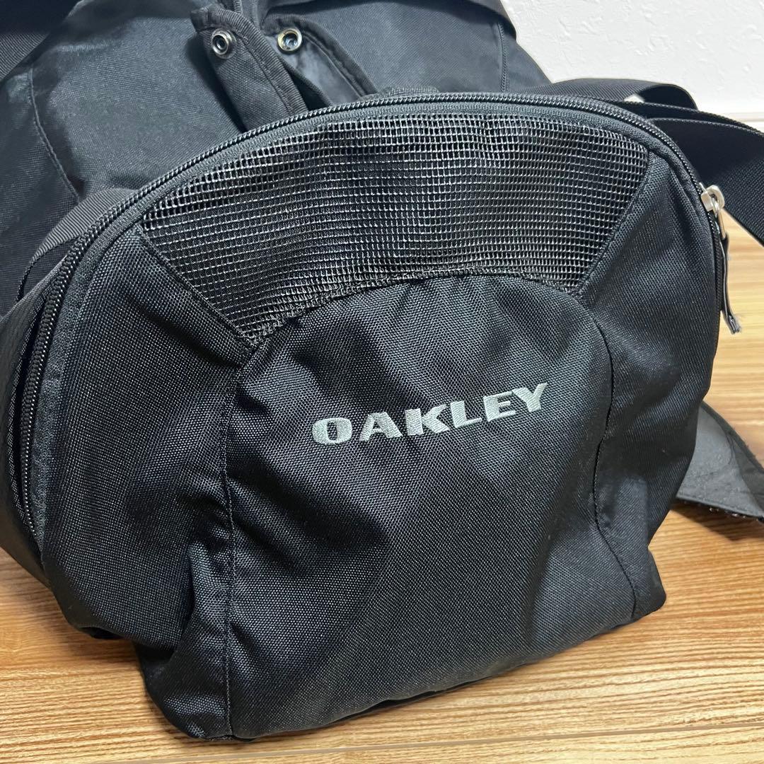 Oakley ブラック ボストンバッグ