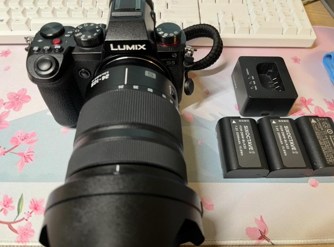 デジタルカメラ Panasonic DC-S5 24-105mm