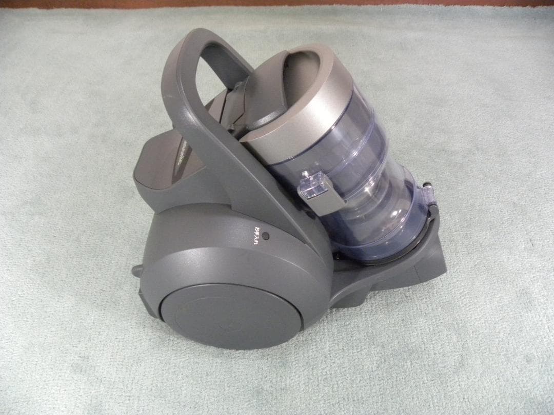 ①Panasonicサイクロン掃除機からまないブラシMC-SR41K