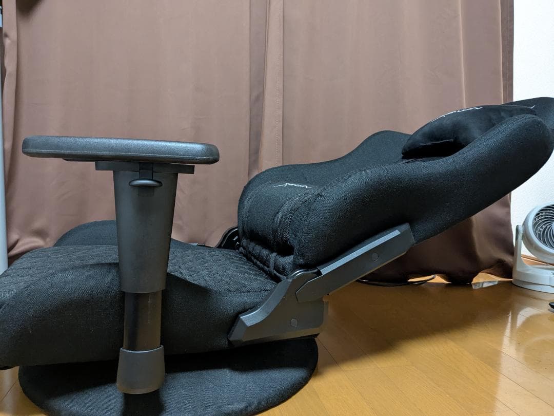 E-WIN ゲーミング座椅子 Z9-BK