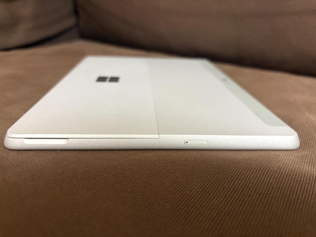 Y*i様 【美品】Surface Go 2 タイプカバー付き