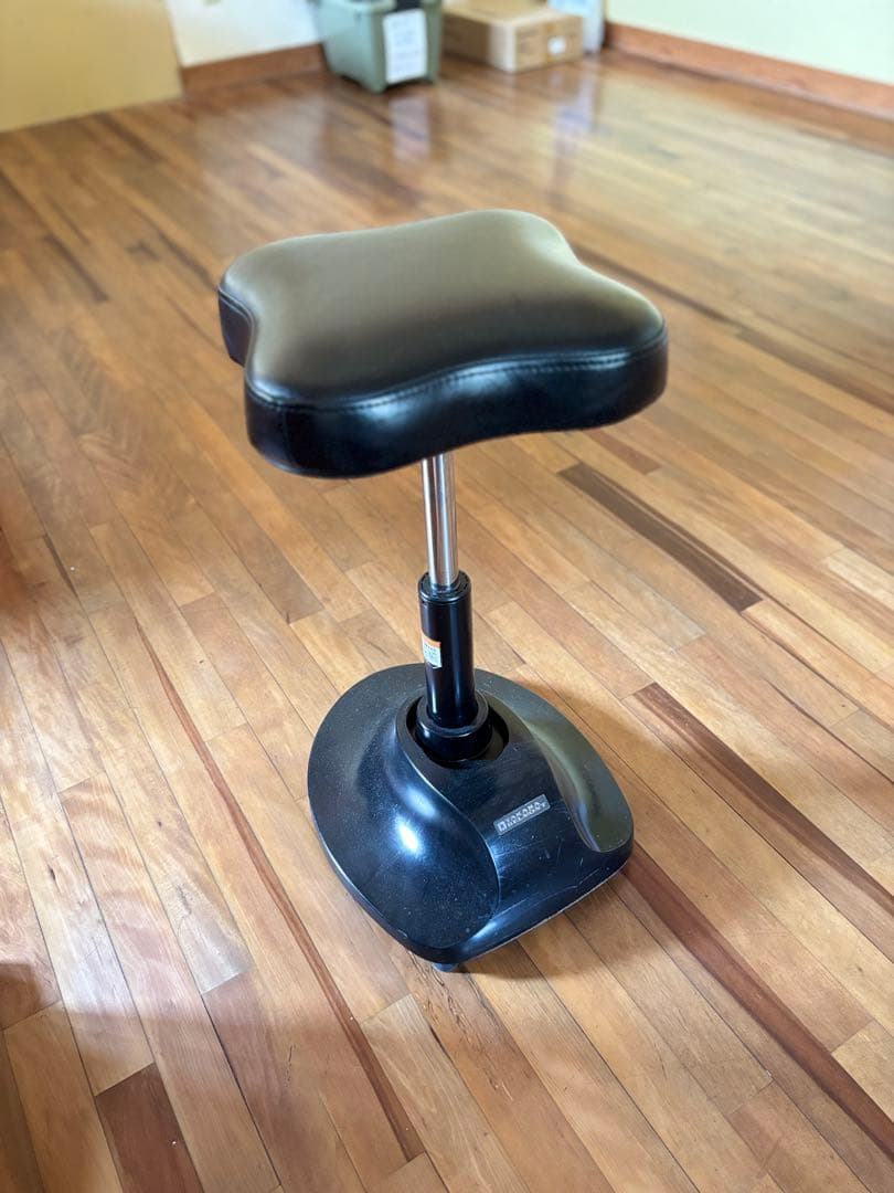 タカラベルモント　YUME エスポワール　スツール