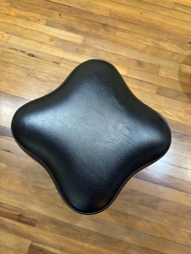 タカラベルモント　YUME エスポワール　スツール