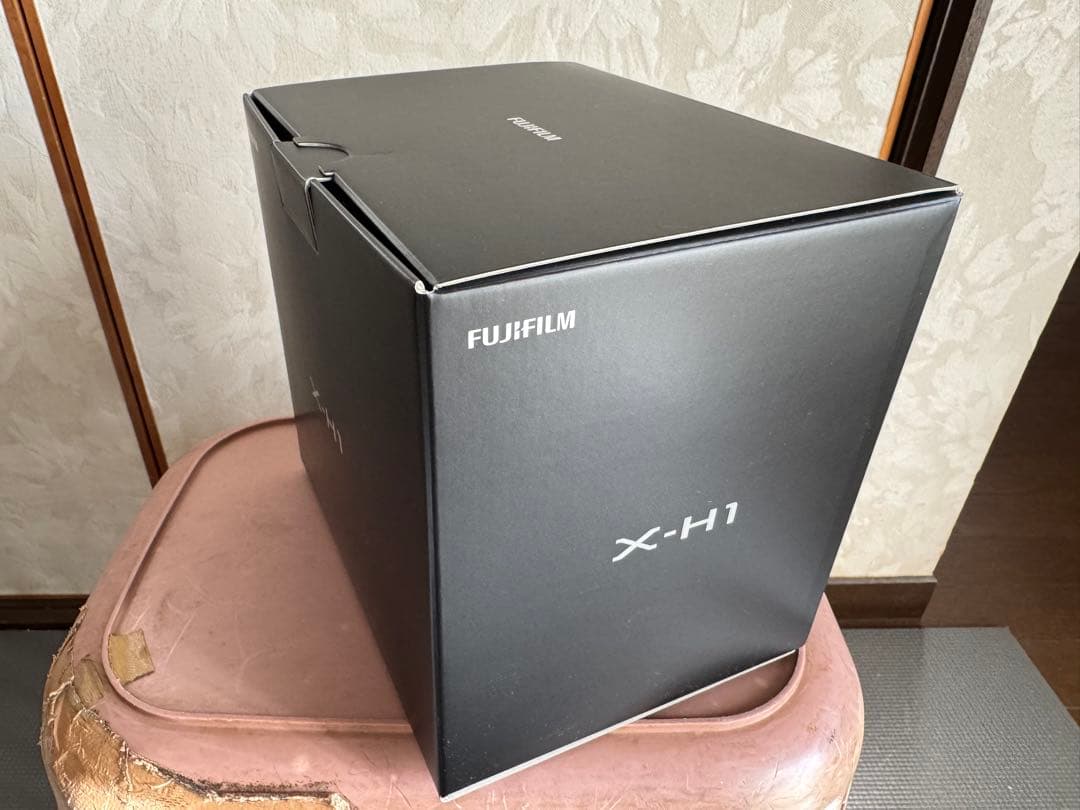 FUJIFILM ミラーレス一眼 本体