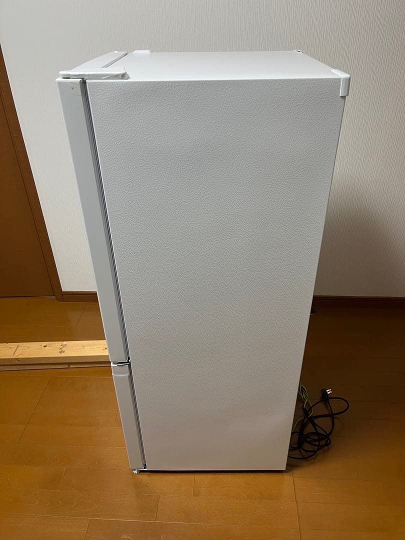 MAXZEN 117L 小型冷蔵庫 白　2024年式