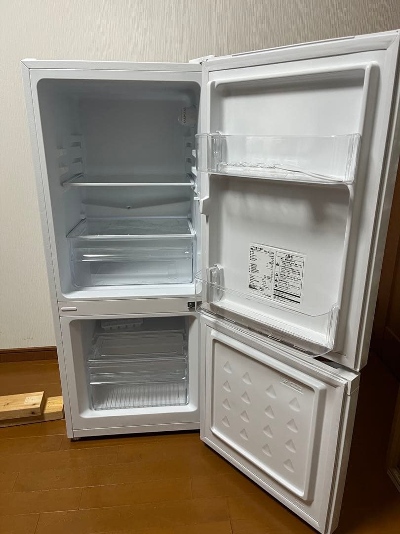 MAXZEN 117L 小型冷蔵庫 白　2024年式