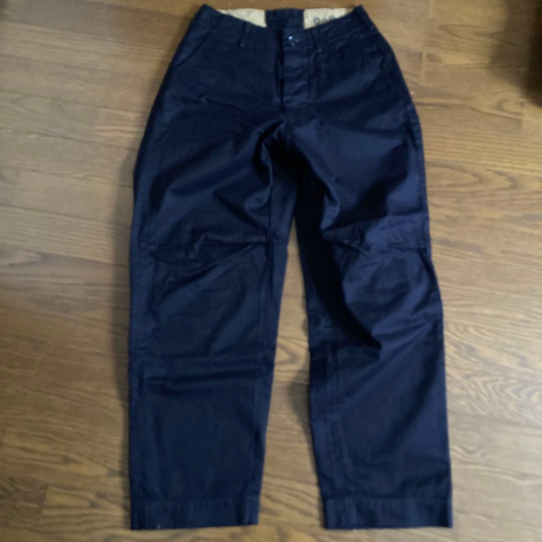 美品45R908チーゴパンツ