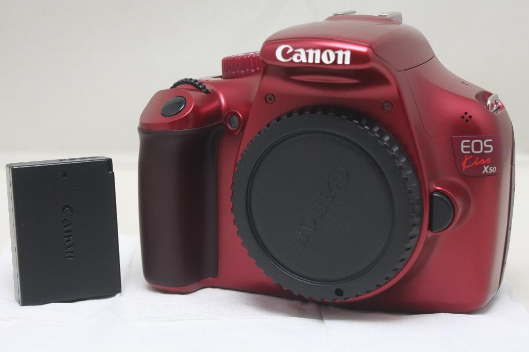 キヤノン EOS Kiss X50 ボディ レッド