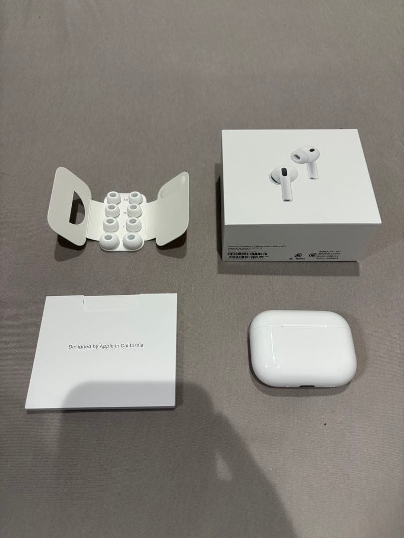 AirPods Pro 3 新品同等