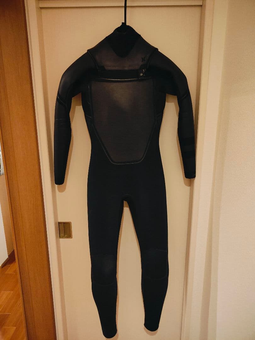 Hurley ブラック セミドライスーツ