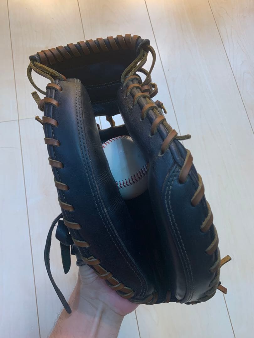 ミズノプロ　硬式用キャッチャーミット　全紐交換済み　美品