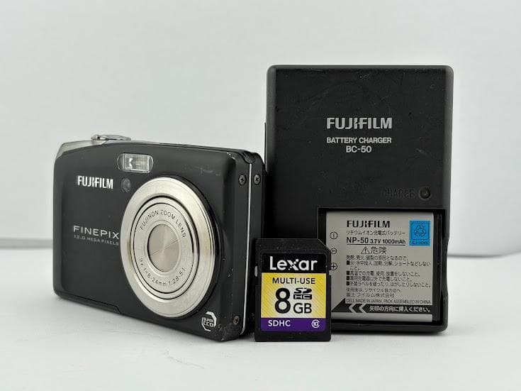 ★美品★ FUJIFILM FINEPIX F50 fd ★バッテリー、充電器★