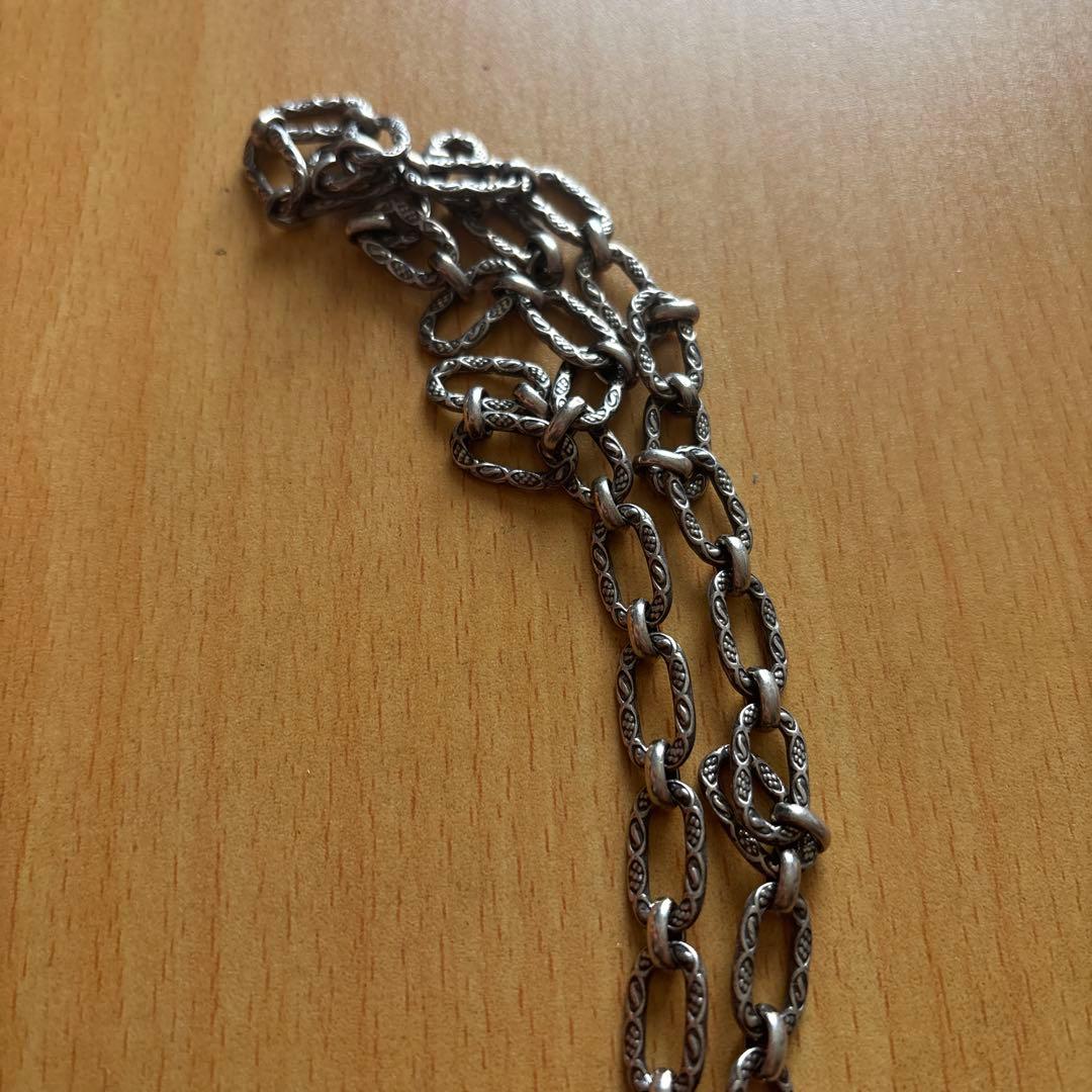 Gucci シルバー ロゴペンダント ネックレス