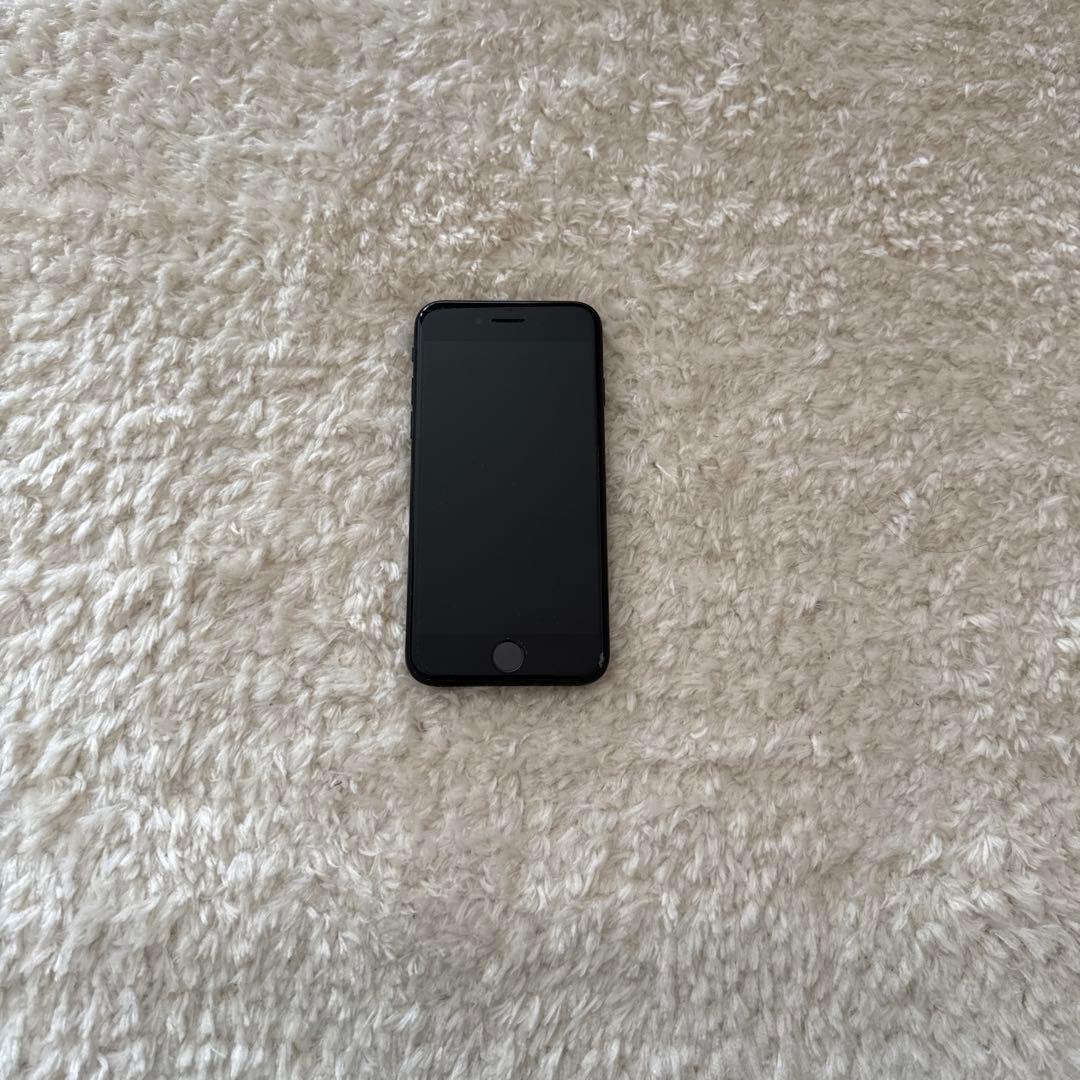 iPhone SE BLACK 64GB SIMなし