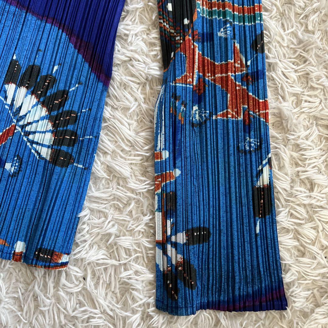 【PLEATS PLEASE 】イッセイミヤケ　プリーツ加工 長袖Tシャツ