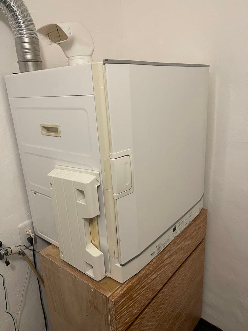 RDT-52S-1 乾太くんガス式衣類乾燥機プロパンガス　配管ダクト付き