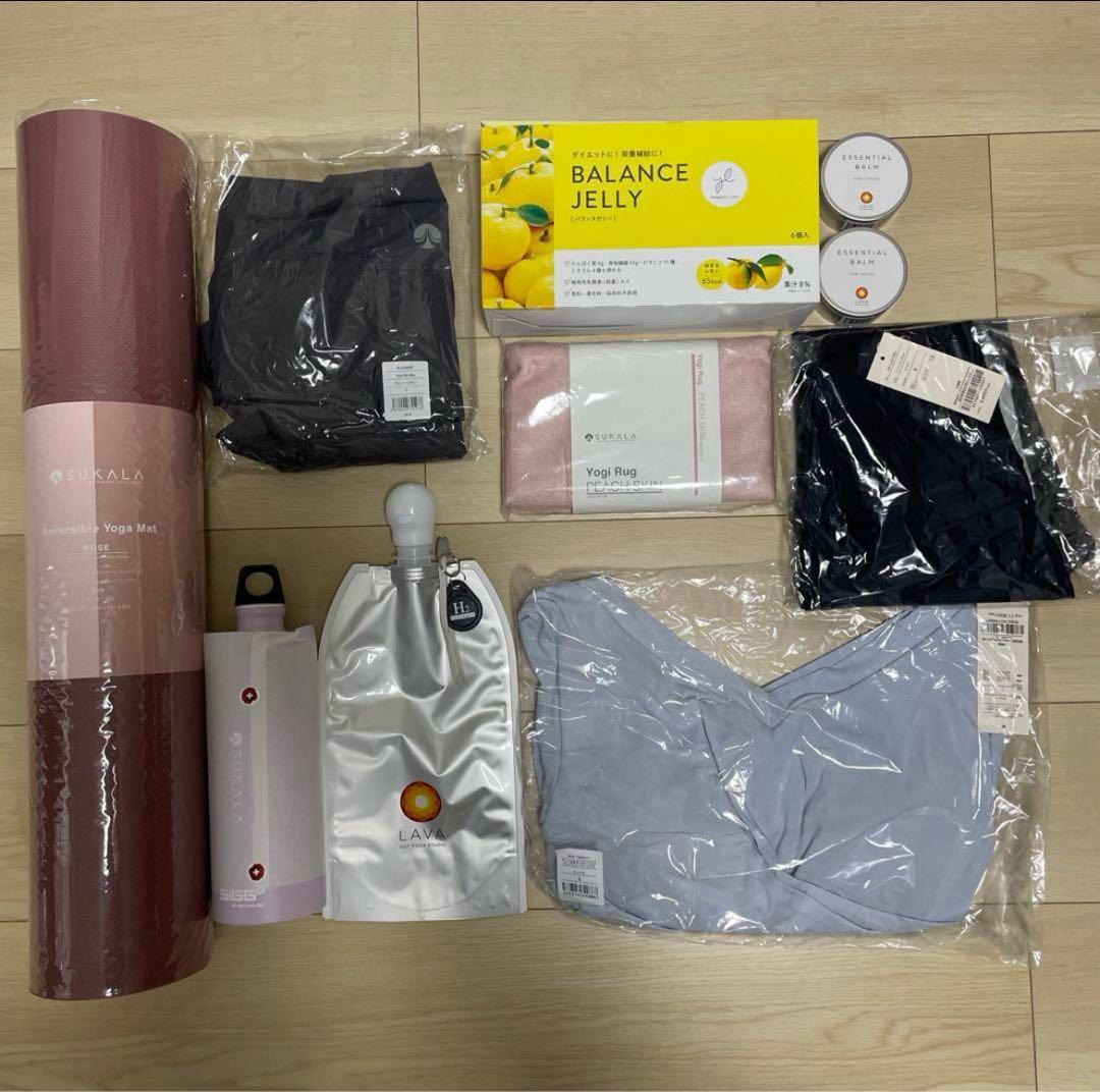 LAVAのSUKURA ヨガスターターセット
