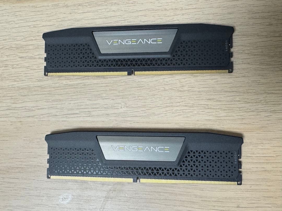 CORSAIR コルセア DDR5-6000MHz Intel XMP 32GB