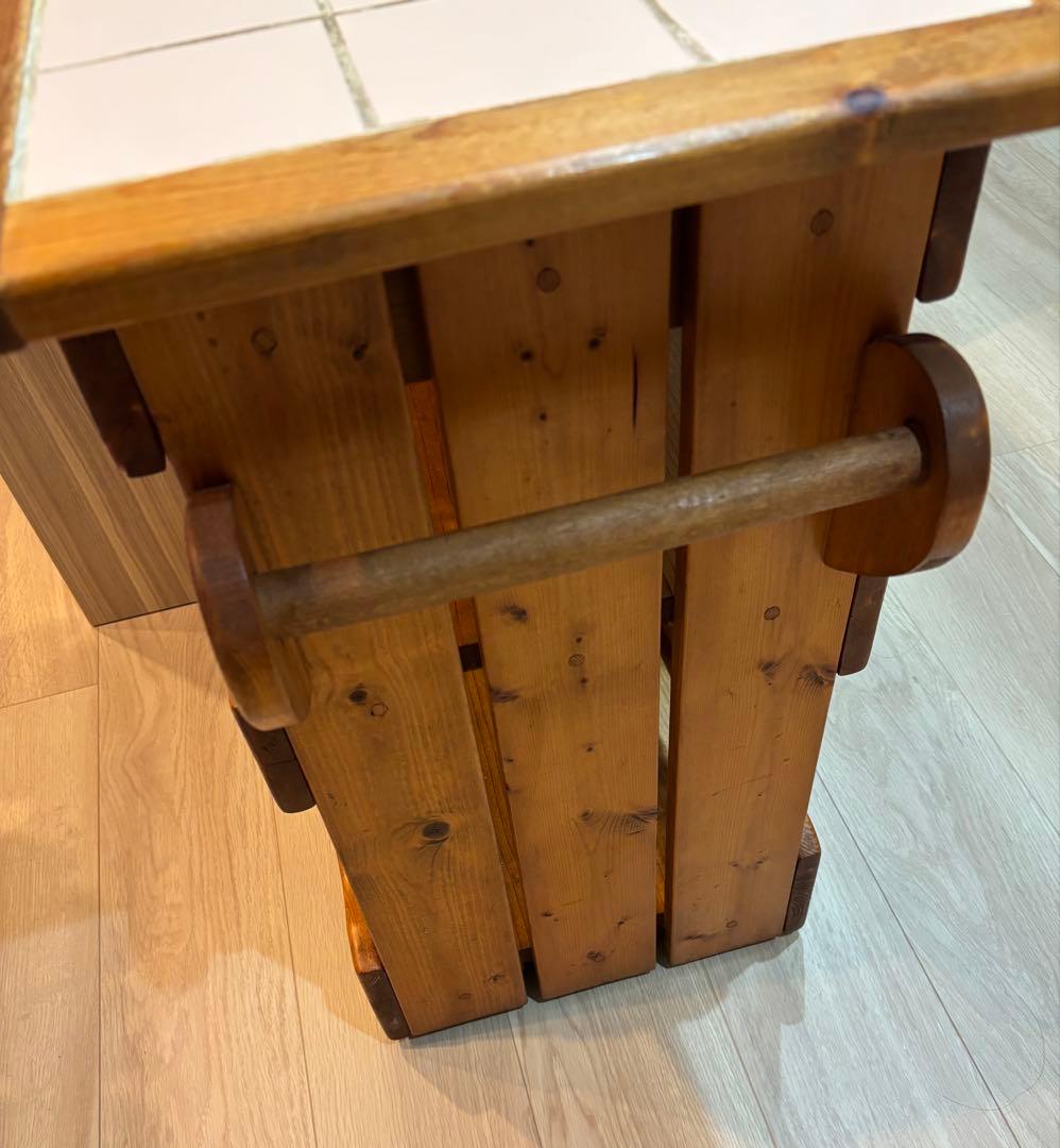 オーダー家具　カントリー家具　ワゴン　キャスター付き　タイル付き　ハート　収納棚