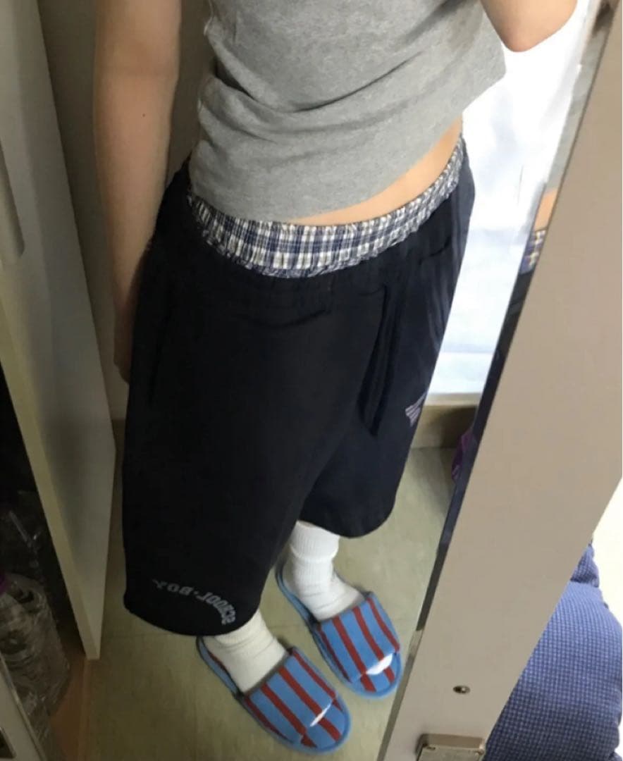 パンツ AEAE TRUNK LAYERED SWEATSHORTS