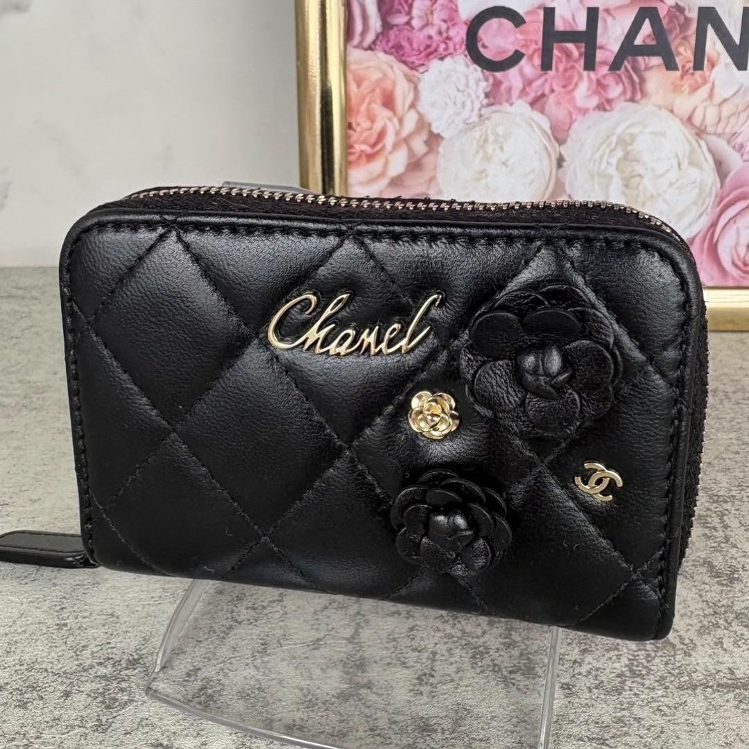CHANEL ラムスキン　カメリアモチーフ　ケース　カードケース