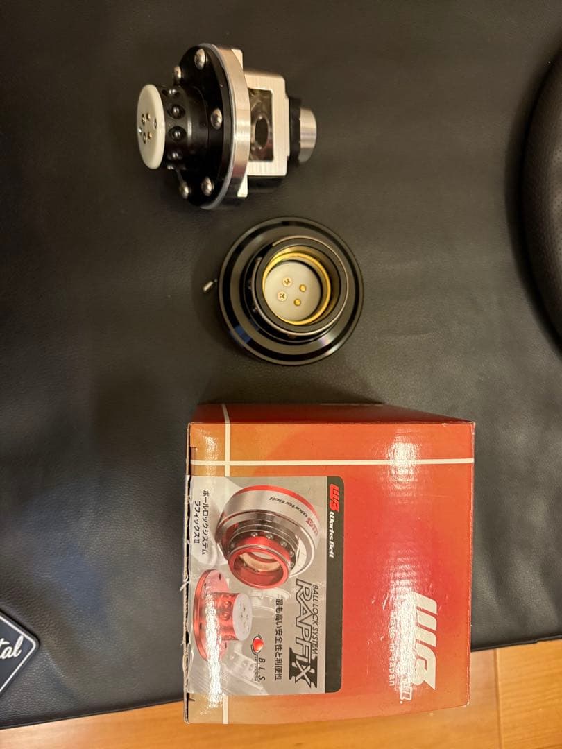 ワークスベル ラフィックス2 ステアリング ボス ブラック