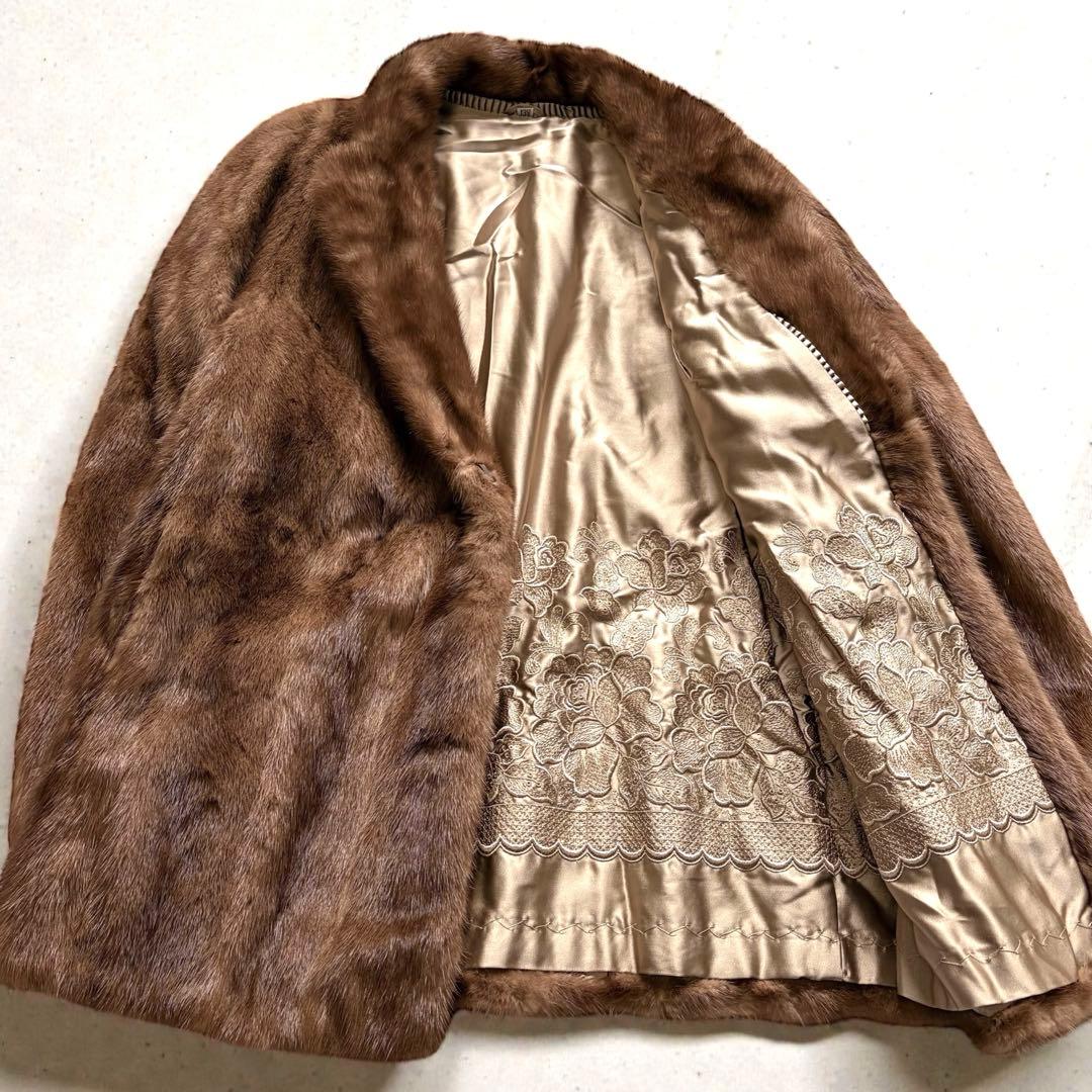 大きめ XL パステル ミンク ファー コート 花柄刺繍 女優襟 ブラウン