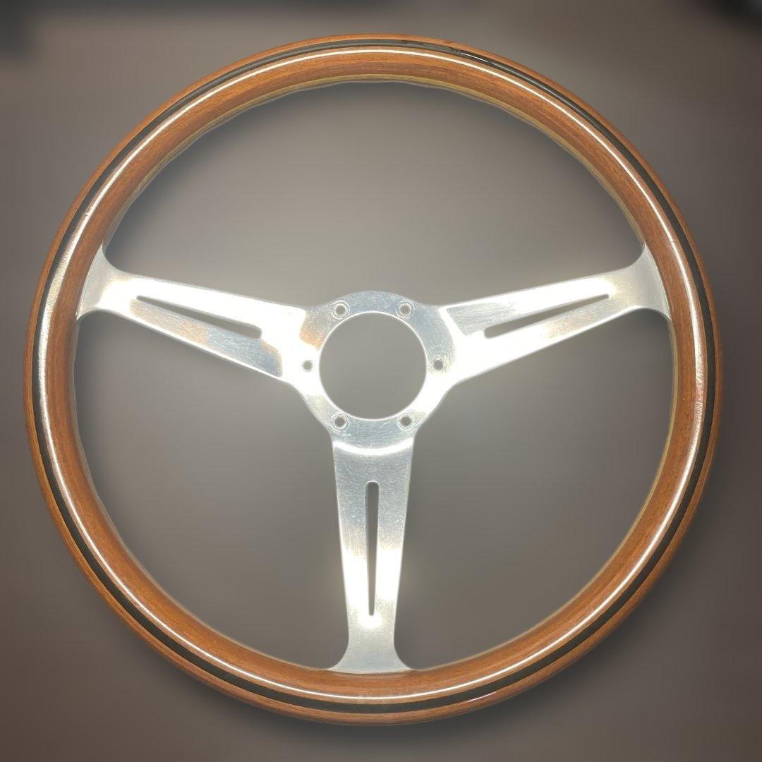 ナルディ クラシックなウッドステアリング 本体