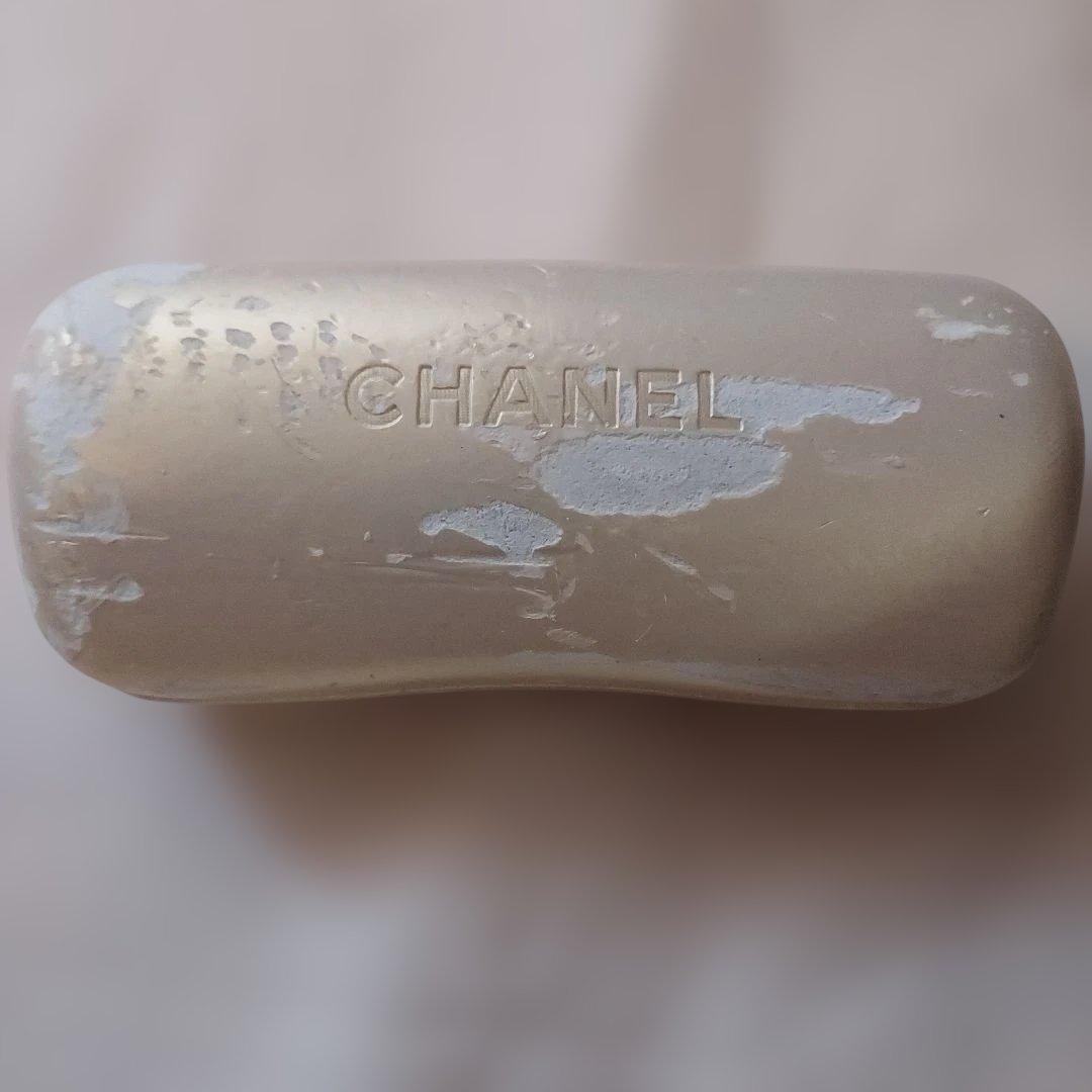 CHANEL ブラック サングラス ストーン装飾