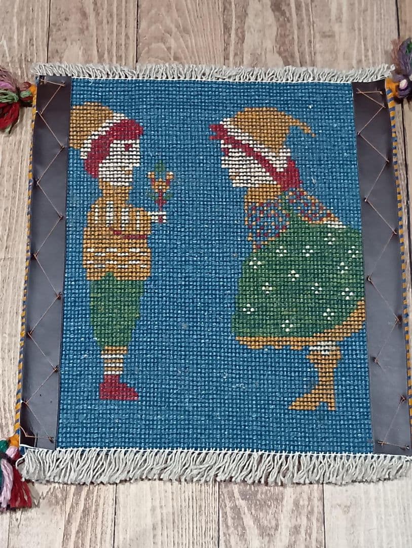 ペルシャ絨毯　ギャッベ　座布団　手織り　イラン(65)