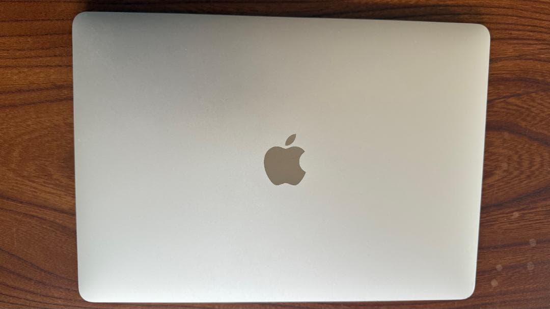MacBook Air (M1, 2020) 8GB シルバー