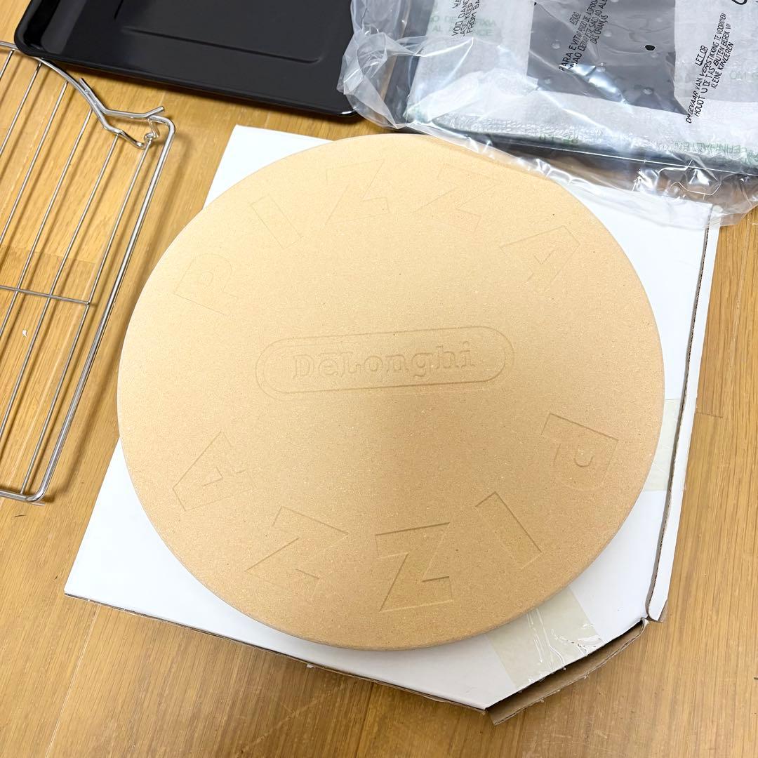 美品 デロンギ コンベクションオーブン EO1258J シルバー 未使用品