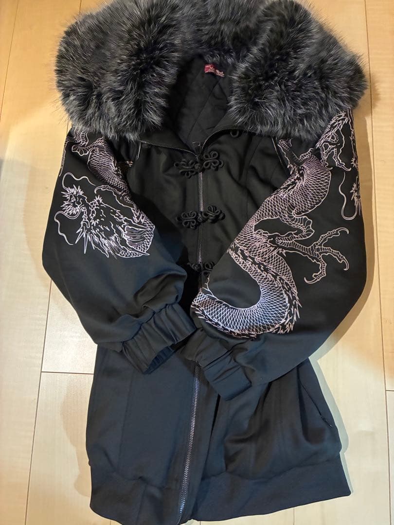 キューフラ　ファーブルゾン　黒