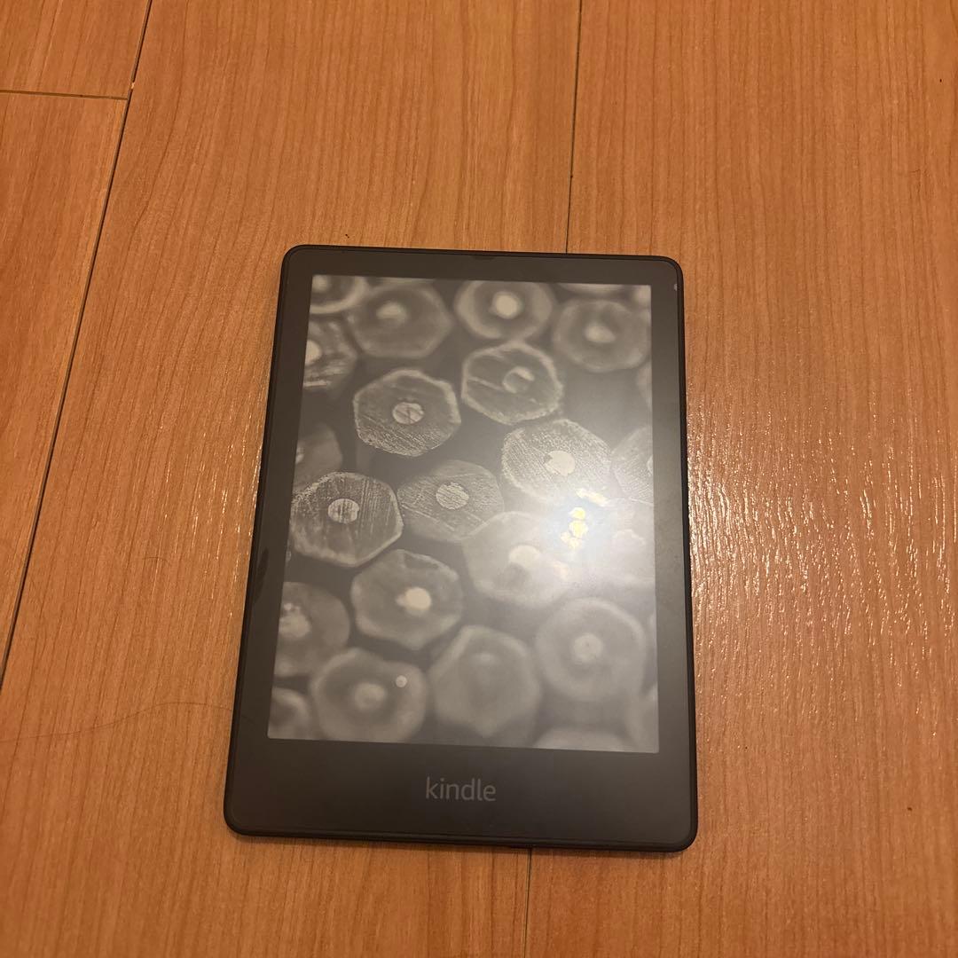 Kindle Paper White 11世代 16GB ケース付き