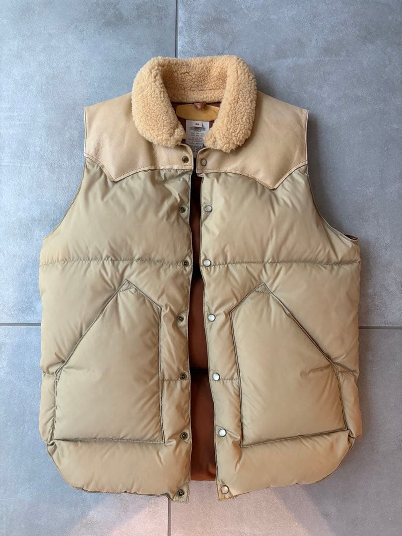 極美品ロッキーマウンテン フェザーヘッド　クリスティー ダウンベスト　38