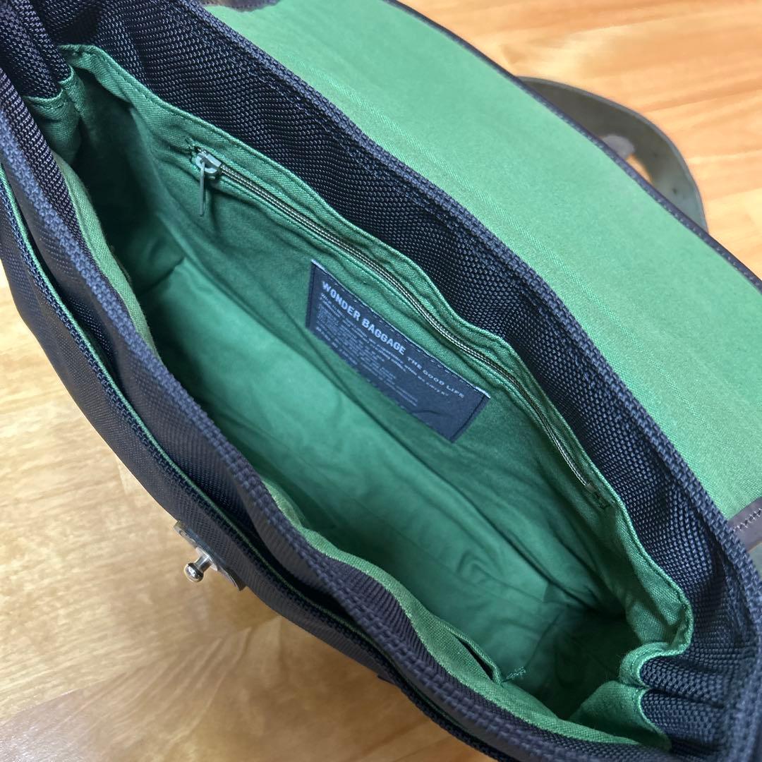 レア品 WONDER BAGGAGE フラップショルダーバッグ ブラック
