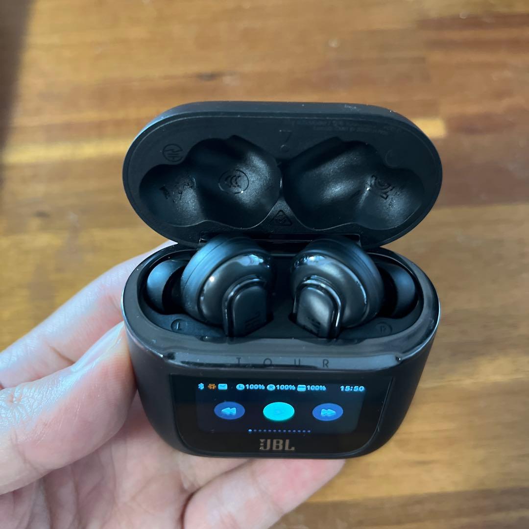 JBL TOUR PRO 2 ワイヤレスイヤホン