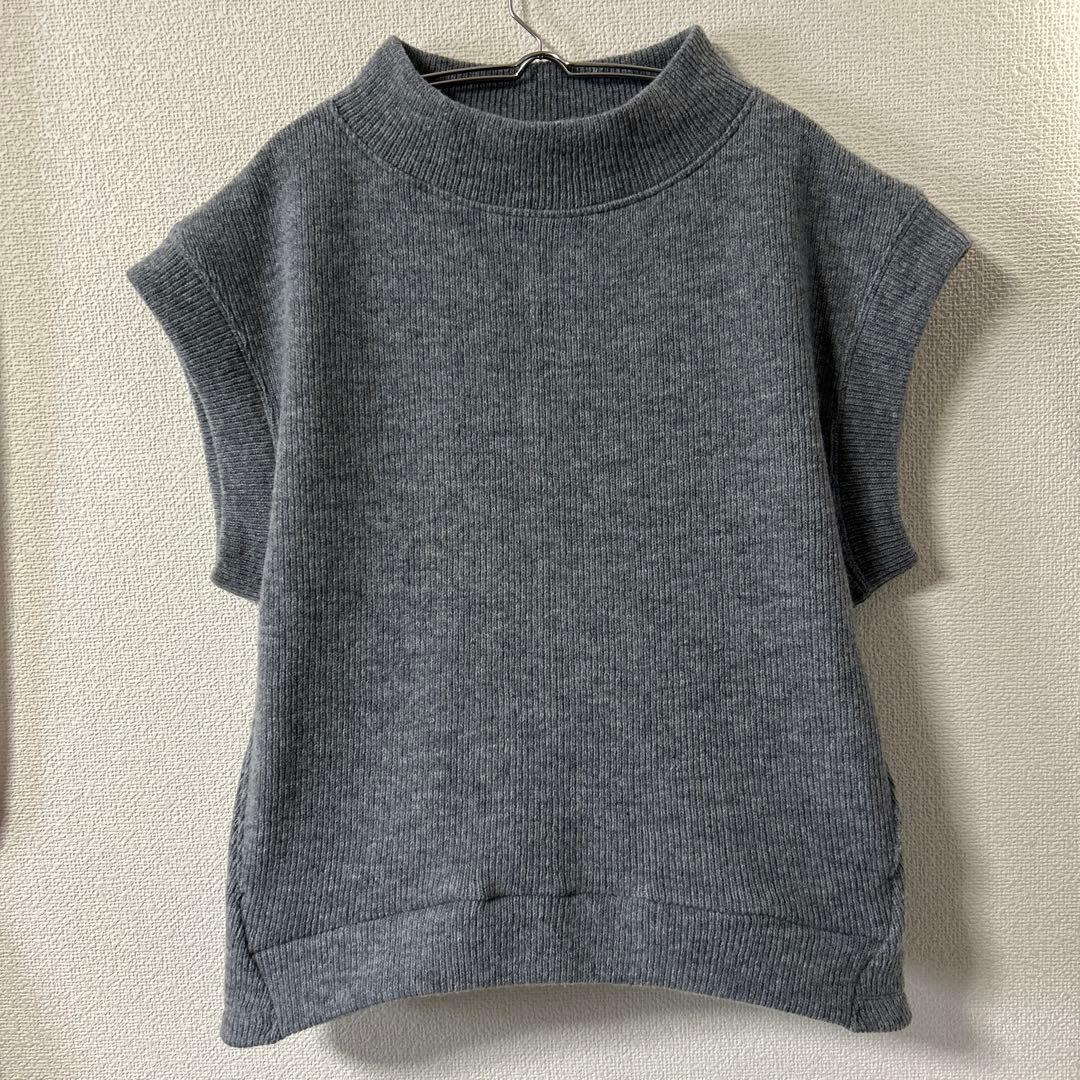 オアーノ　ニットベスト