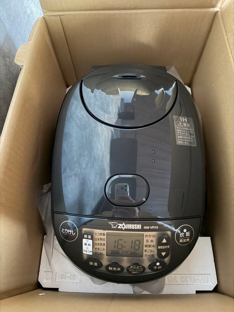 Zojirushi NW-VR10 ブラック 炊飯器