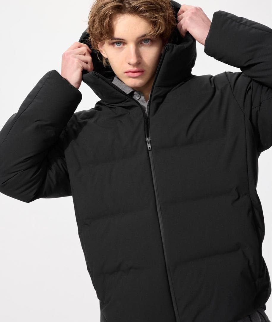 UNIQLO シームレスダウンパーカBLACK 4XL