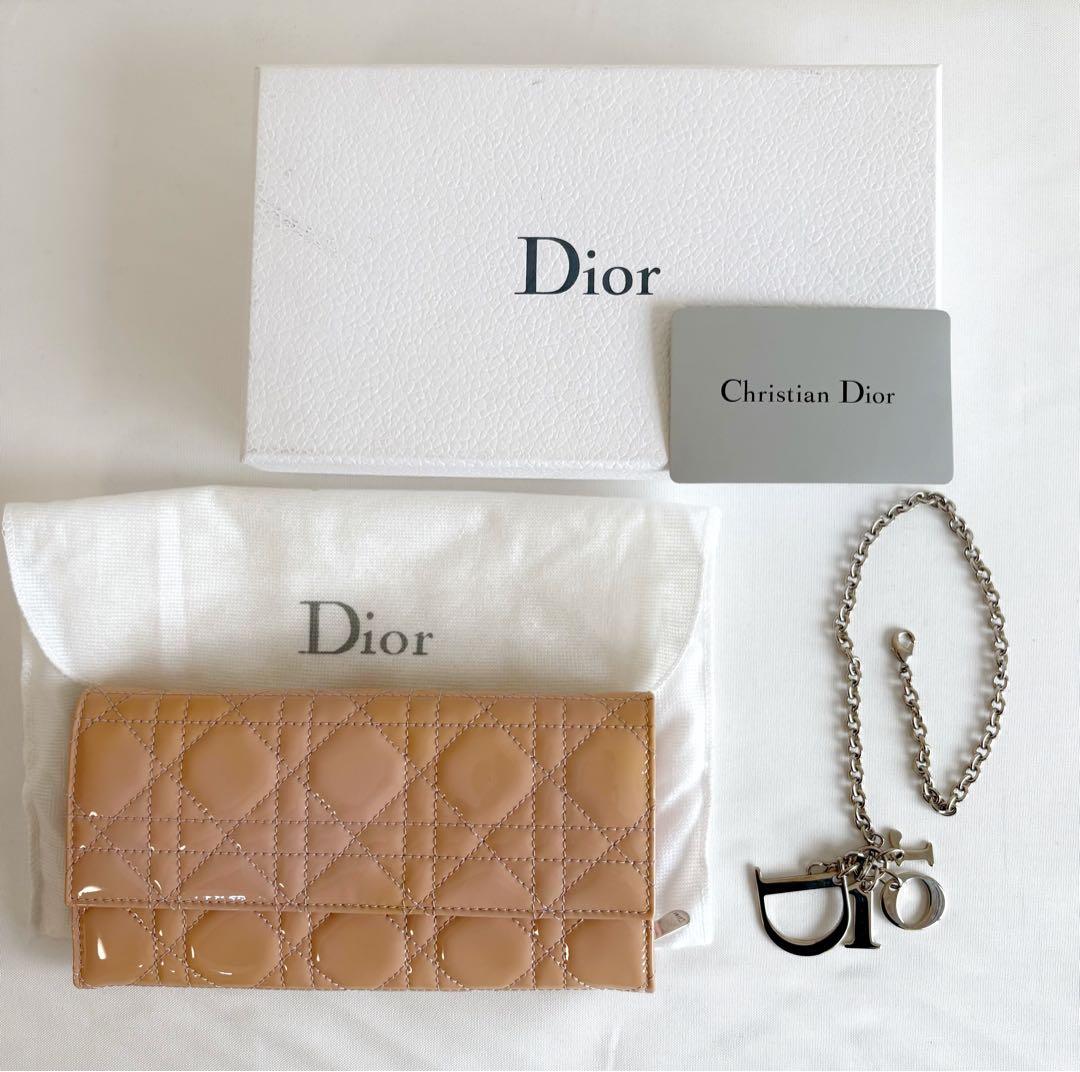 ④Dior ピンクベージュ パテントレザー 長財布