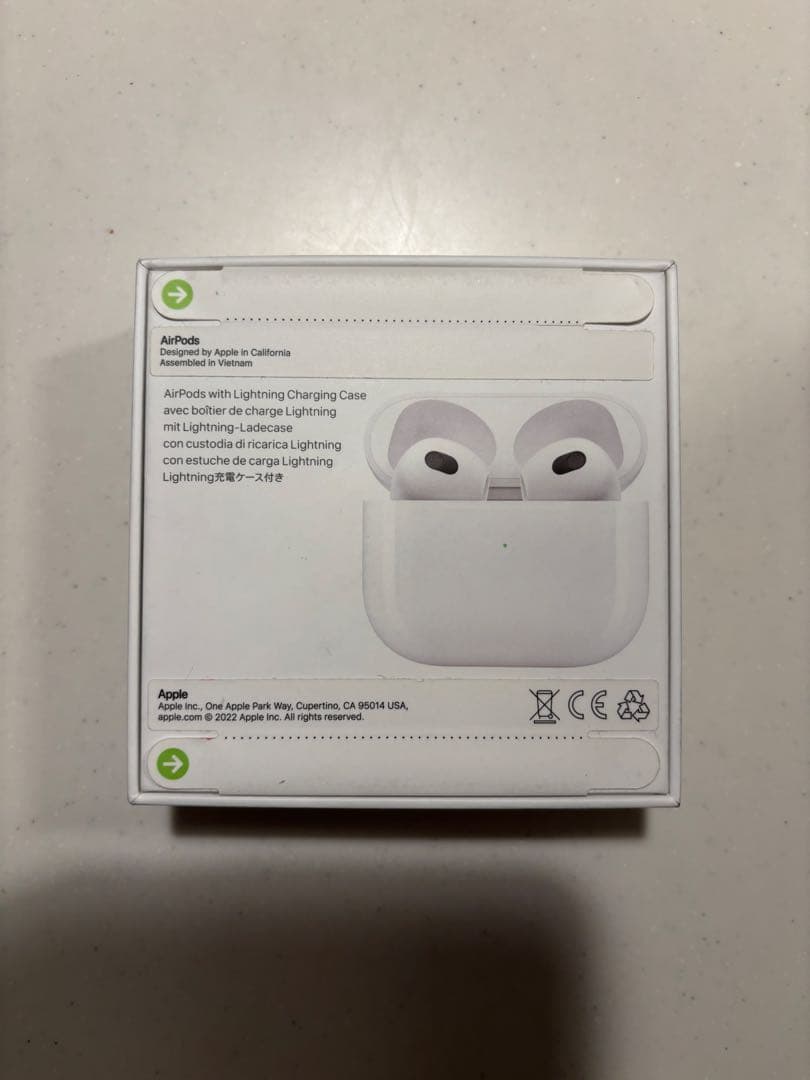 AirPods (第3世代) 純正　MagSafe充電ケース付き