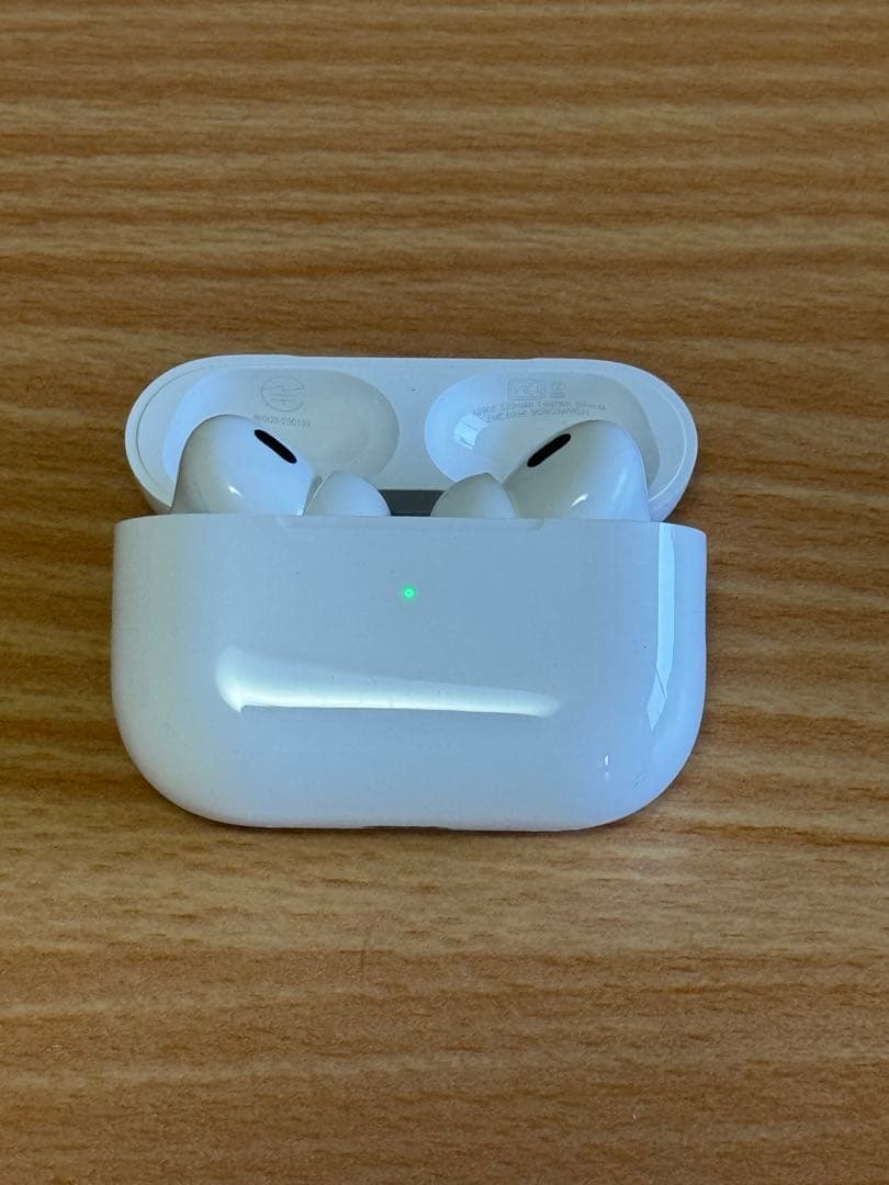 Apple AirPods Pro 第二世代 TYPE-C 本体　美品 限定保証