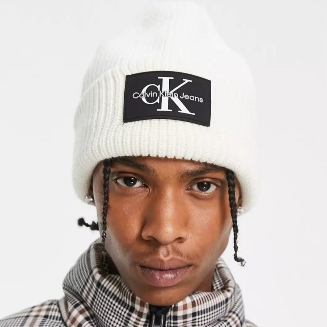【新品】  Jeans ニット帽 CKロゴ ホワイト