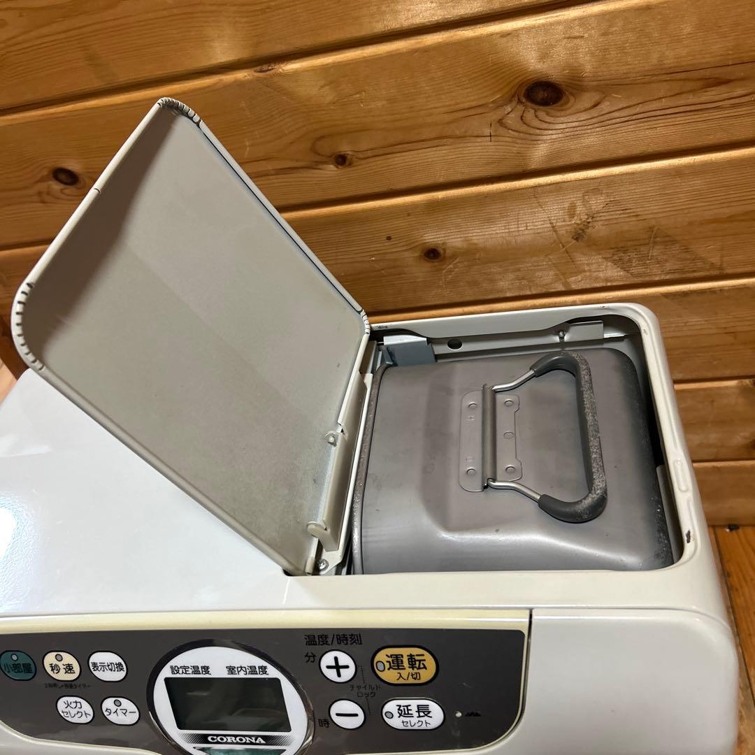 美品　石油ファンヒーター デジタル表示付き　FH-G4615BY