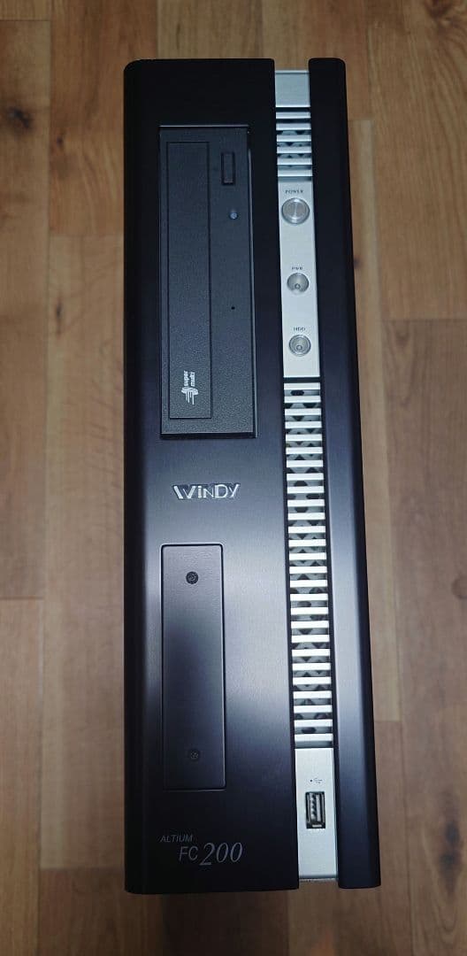 送料込み　WinDy 星野金属 スリムPCケース ALTIUM FC200