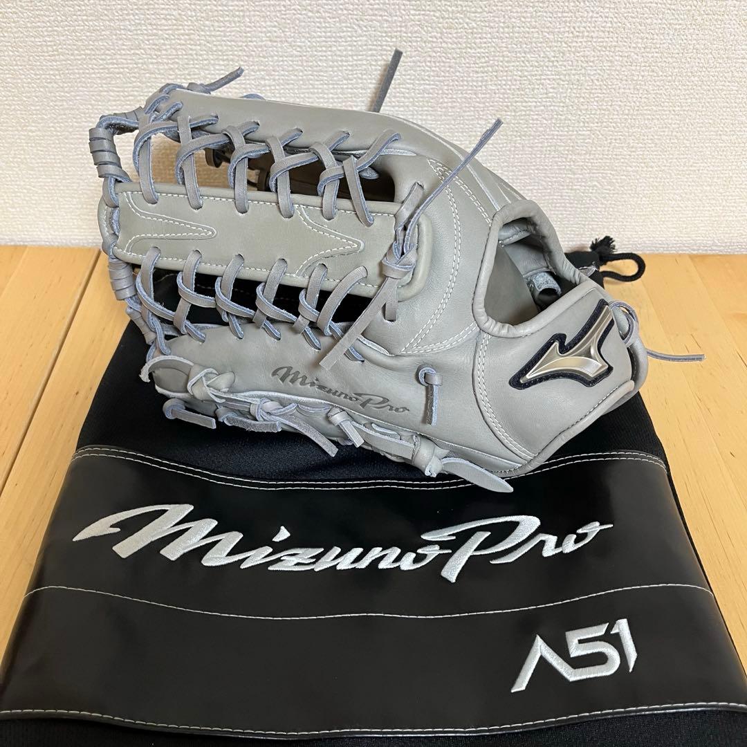 ミズノプロ　A51 軟式左投げ　18N