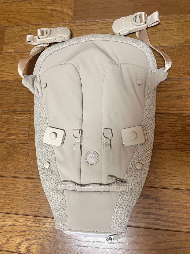 エアバギー ベビーキャリア　 サンドアッシュ
