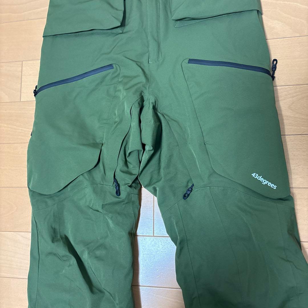 り*う様 極美品　43degrees スノーボード　スキー　ビブパンツ　サイズS