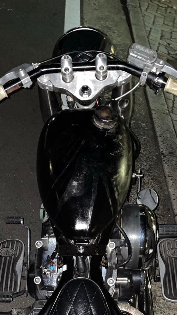 ピーナッツタンク　マスタングタンク　ドラッグスター